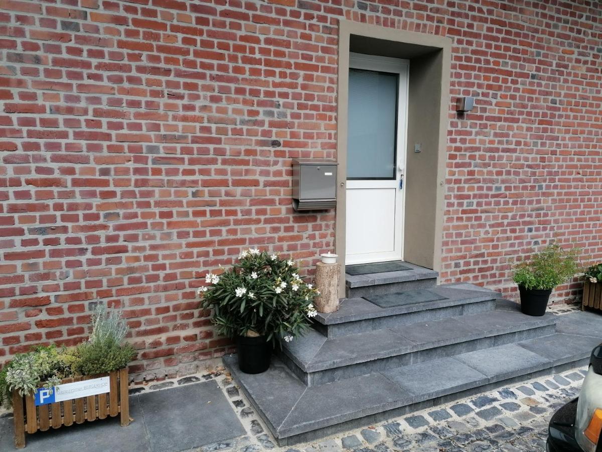 Gaestezimmer Bergerhof - Ankommen Und Wohlfuehlen ノイス エクステリア 写真